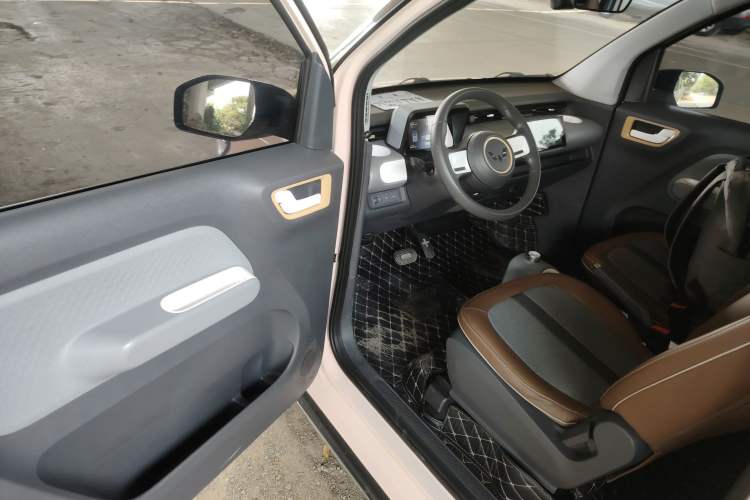 Used Wuling Hongguang MINIEV 2022 GAMEBOY 200km Gaming Edition with Lithium Iron Phosphate Driver Seat