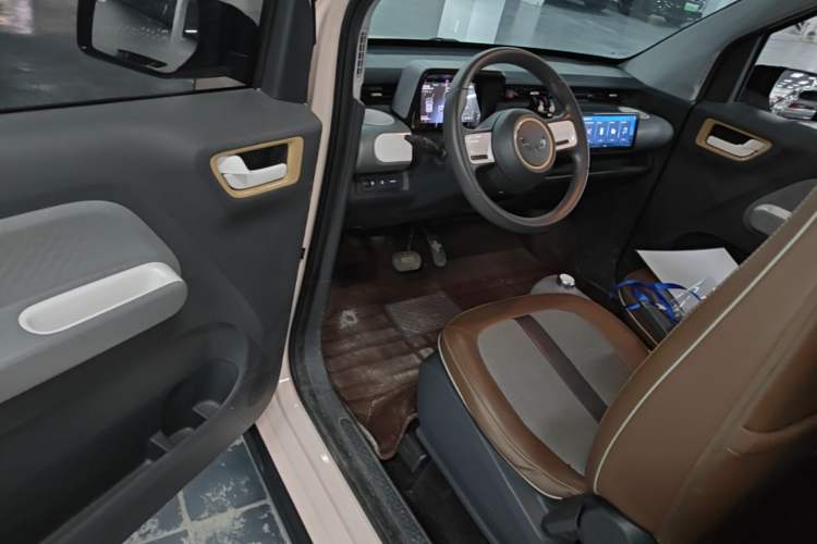 Used Wuling Hongguang MINIEV 2022 GAMEBOY 200km Gaming Edition with Lithium Iron Phosphate Driver Seat