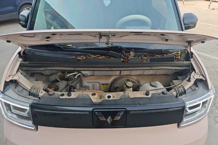Used Wuling Hongguang MINIEV 2022 GAMEBOY 200km Gaming Edition with Lithium Iron Phosphate Engine Bay