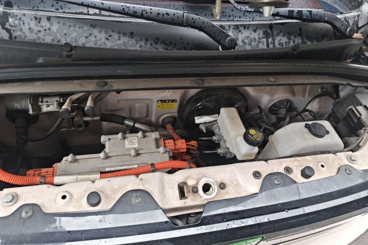 Used Wuling Hongguang MINIEV 2022 Macaron Premium Model – Lithium Iron Phosphate Engine Bay