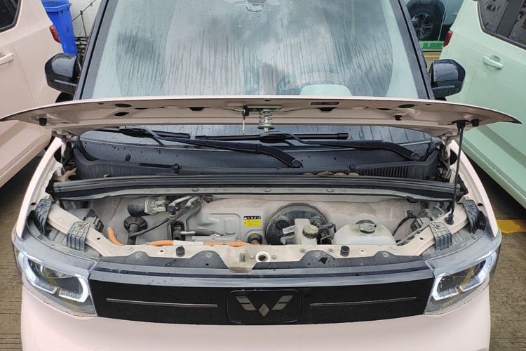 Used Wuling Hongguang MINIEV 2022 Macaron Premium Model – Lithium Iron Phosphate Engine Bay