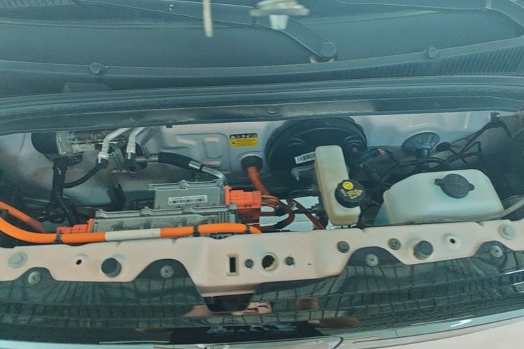 Used Wuling Hongguang MINIEV 2022 Macaron Premium Model – Lithium Iron Phosphate Engine Bay