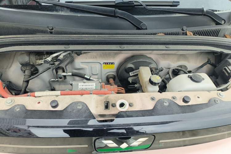 Used Wuling Hongguang MINIEV 2022 Macaron Premium Model – Lithium Iron Phosphate Engine Bay