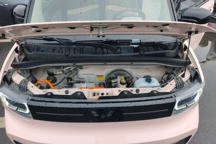 Used Wuling Hongguang MINIEV 2022 Macaron Premium Model – Lithium Iron Phosphate Engine Bay