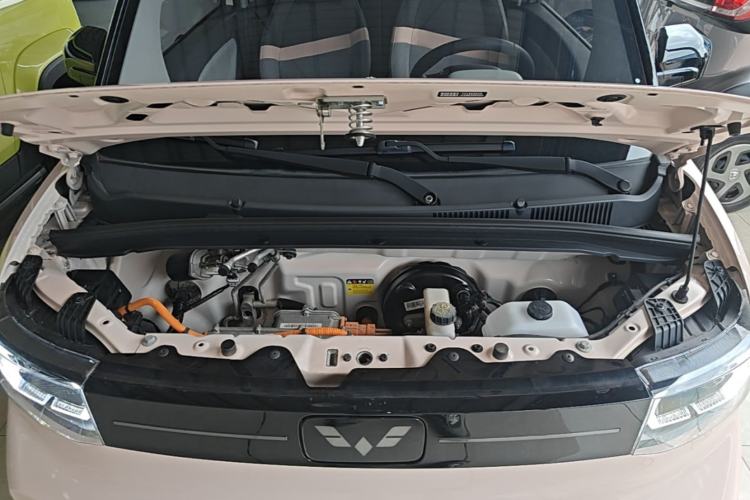 Used Wuling Hongguang MINIEV 2022 Macaron Premium Model – Lithium Iron Phosphate Engine Bay