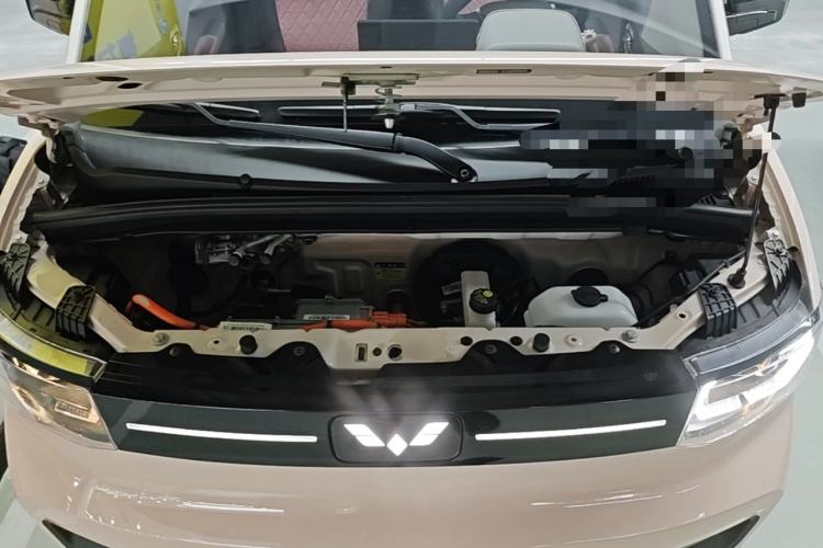 Used Wuling Hongguang MINIEV 2022 Macaron Premium Model – Lithium Ternary Battery Engine Bay
