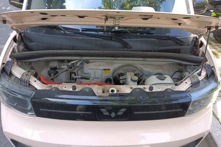 Used Wuling Hongguang MINIEV 2022 Macaron Premium Model – Lithium Iron Phosphate Engine Bay