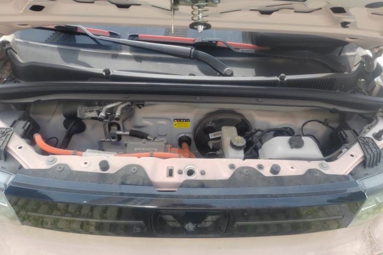 Used Wuling Hongguang MINIEV 2022 Macaron Premium Model – Lithium Iron Phosphate Engine Bay