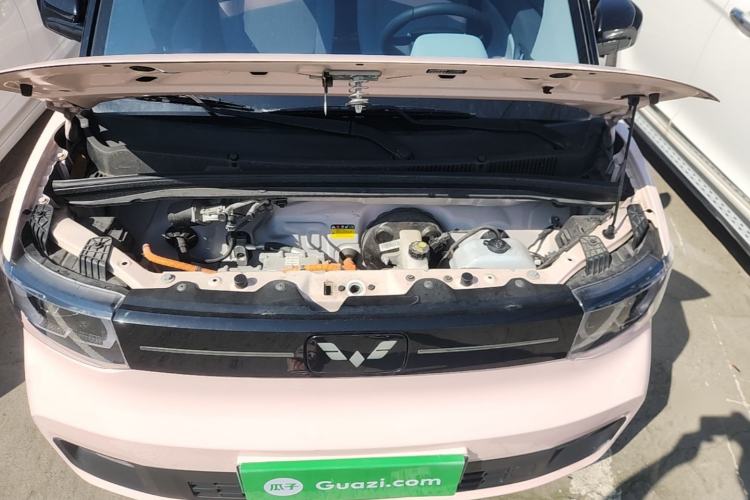 Used Wuling Hongguang MINIEV 2022 Macaron Premium Model – Lithium Ternary Battery Engine Bay