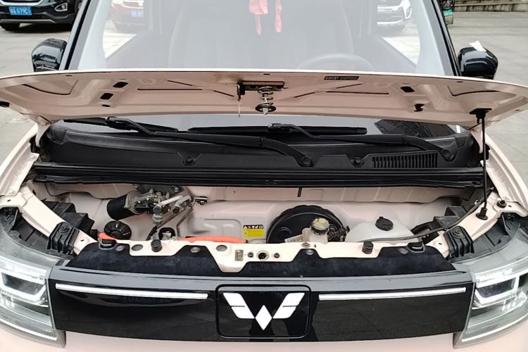 Used Wuling Hongguang MINIEV 2022 GAMEBOY 200km Gaming Edition with Lithium Iron Phosphate Engine Bay