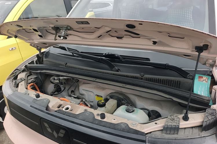 Used Wuling Hongguang MINIEV 2022 Macaron Premium Model – Lithium Iron Phosphate Engine Bay