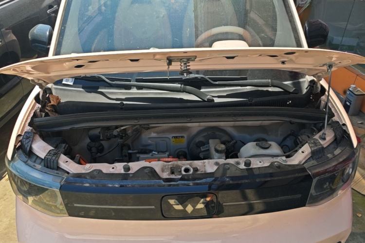 Used Wuling Hongguang MINIEV 2022 Macaron Premium Model – Lithium Iron Phosphate Engine Bay