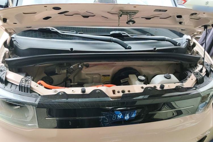 Used Wuling Hongguang MINIEV 2022 Macaron Premium Model – Lithium Iron Phosphate Engine Bay