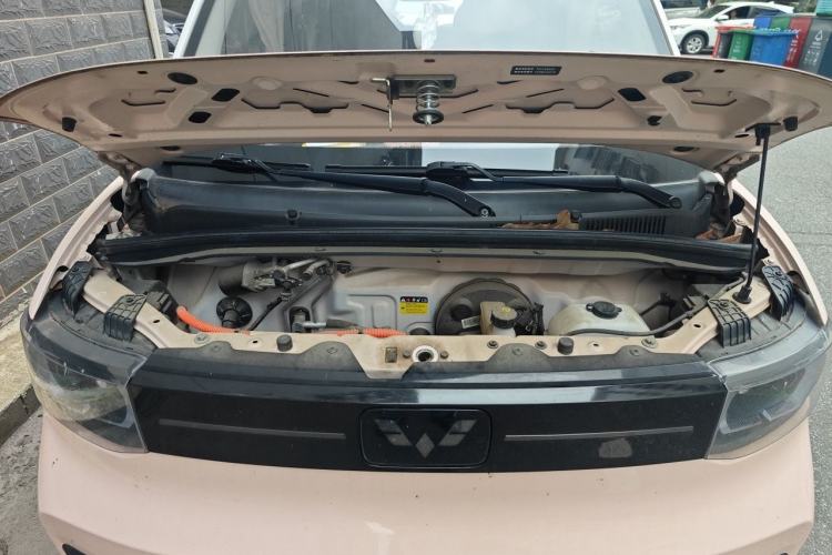 Used Wuling Hongguang MINIEV 2022 Easy Version Lithium-NMC Engine Bay