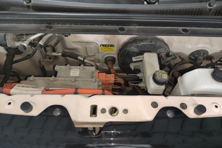 Used Wuling Hongguang MINIEV 2022 Macaron Premium Model – Lithium Ternary Battery Engine Bay