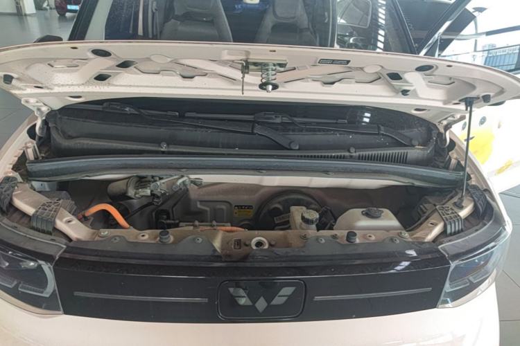 Used Wuling Hongguang MINIEV 2022 Macaron Premium Model – Lithium Iron Phosphate Engine Bay