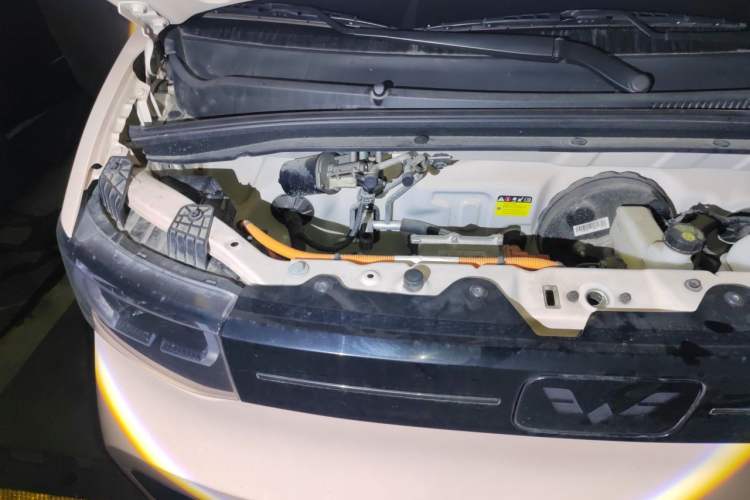 Used Wuling Hongguang MINIEV  Engine Bay Right