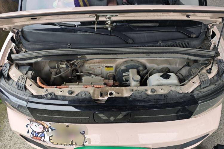 Used Wuling Hongguang MINIEV 2022 Macaron Premium Model – Lithium Iron Phosphate Engine Bay