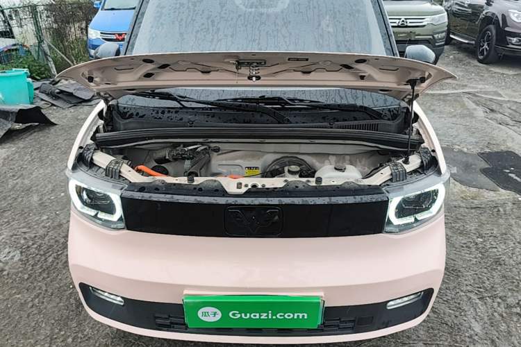 Used Wuling Hongguang MINIEV 2022 Macaron Premium Model – Lithium Iron Phosphate Engine Bay