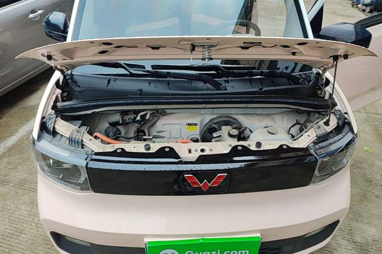 Used Wuling Hongguang MINIEV 2022 Macaron Premium Model – Lithium Ternary Battery Engine Bay