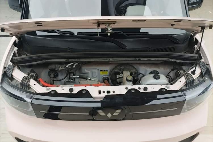 Used Wuling Hongguang MINIEV 2022 Macaron Premium Model – Lithium Iron Phosphate Engine Bay