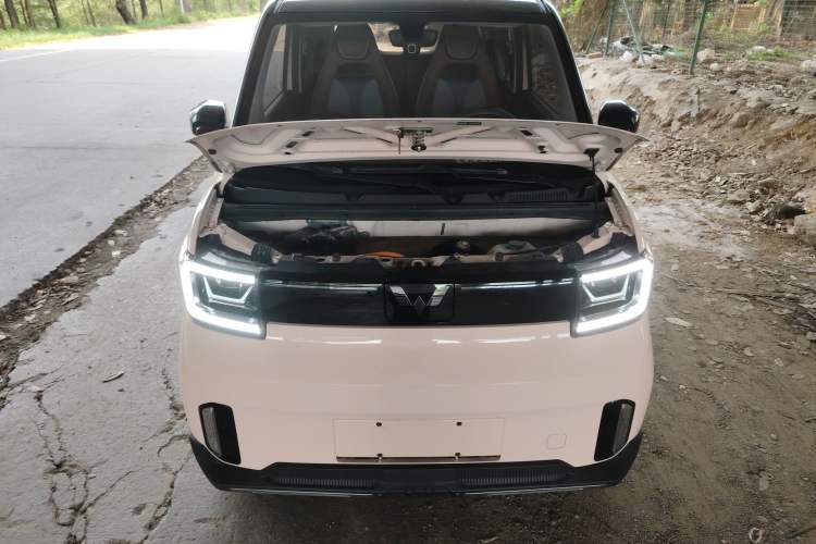 Used Wuling Hongguang MINIEV 2022 GAMEBOY 200km Gaming Edition with Lithium Iron Phosphate Engine Bay