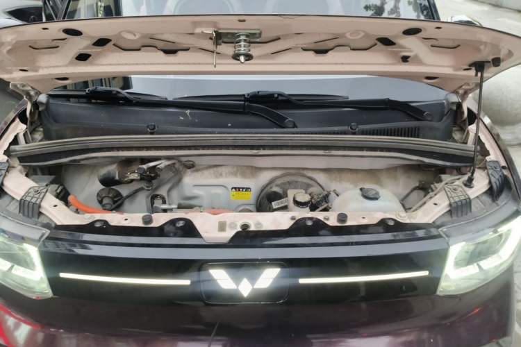 Used Wuling Hongguang MINIEV 2022 Macaron Premium Model – Lithium Iron Phosphate Engine Bay