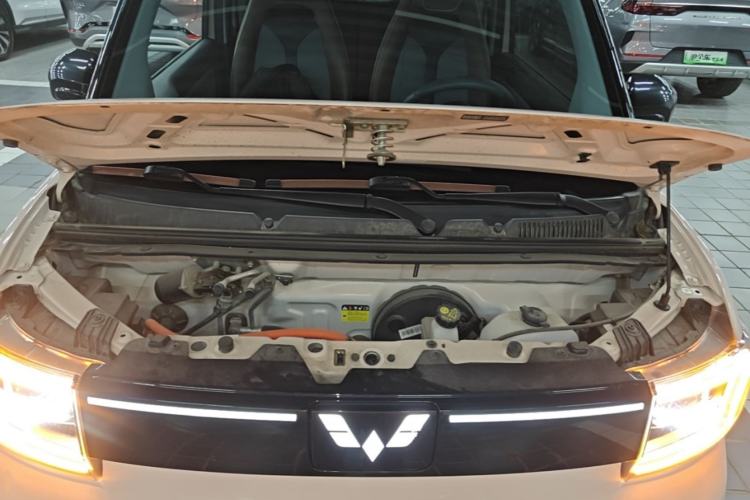 Used Wuling Hongguang MINIEV 2022 GAMEBOY 200km Gaming Edition with Lithium Iron Phosphate Engine Bay