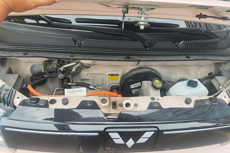 Used Wuling Hongguang MINIEV 2022 GAMEBOY 200km Gaming Edition with Lithium Iron Phosphate Engine Bay