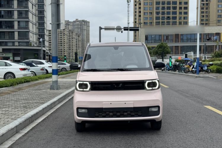 Used Wuling Hongguang MINIEV 2022 Macaron Premium Model – Lithium Iron Phosphate Exterior 1