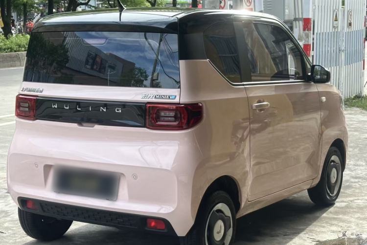 Used Wuling Hongguang MINIEV 2022 Macaron Premium Model – Lithium Iron Phosphate Exterior 1
