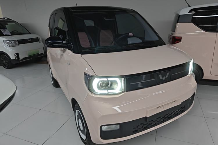 Used Wuling Hongguang MINIEV 2022 Macaron Premium Model – Lithium Iron Phosphate Exterior 1