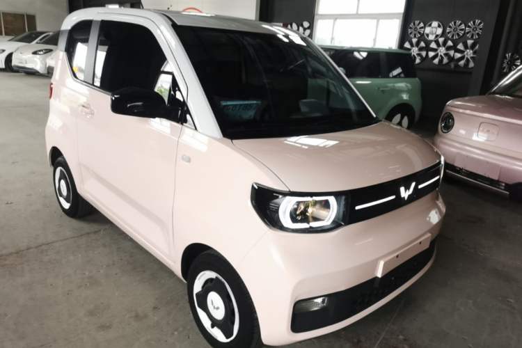 Used Wuling Hongguang MINIEV 2022 Macaron Premium Model – Lithium Iron Phosphate Exterior 1