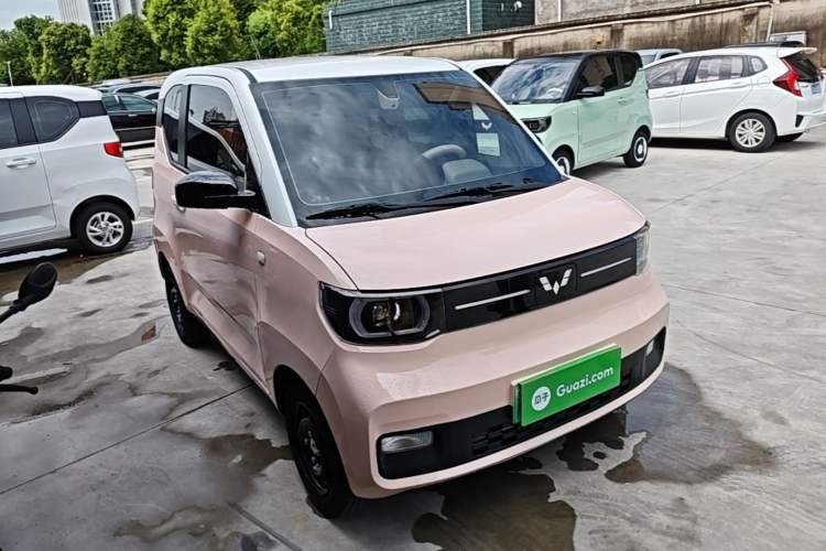 Used Wuling Hongguang MINIEV 2022 Macaron Premium Model – Lithium Iron Phosphate Exterior 1