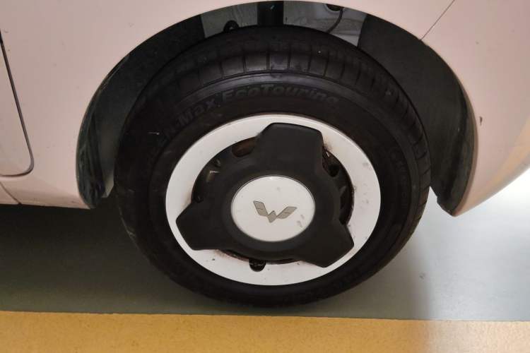 Used Wuling Hongguang MINIEV 2022 Macaron Fashion Model Lithium Iron Phosphate Exterior 1