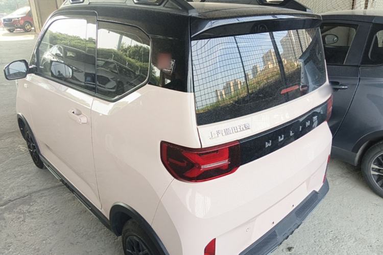 Used Wuling Hongguang MINIEV 2022 GAMEBOY 200km Play Edition with Lithium Iron Phosphate Exterior 2