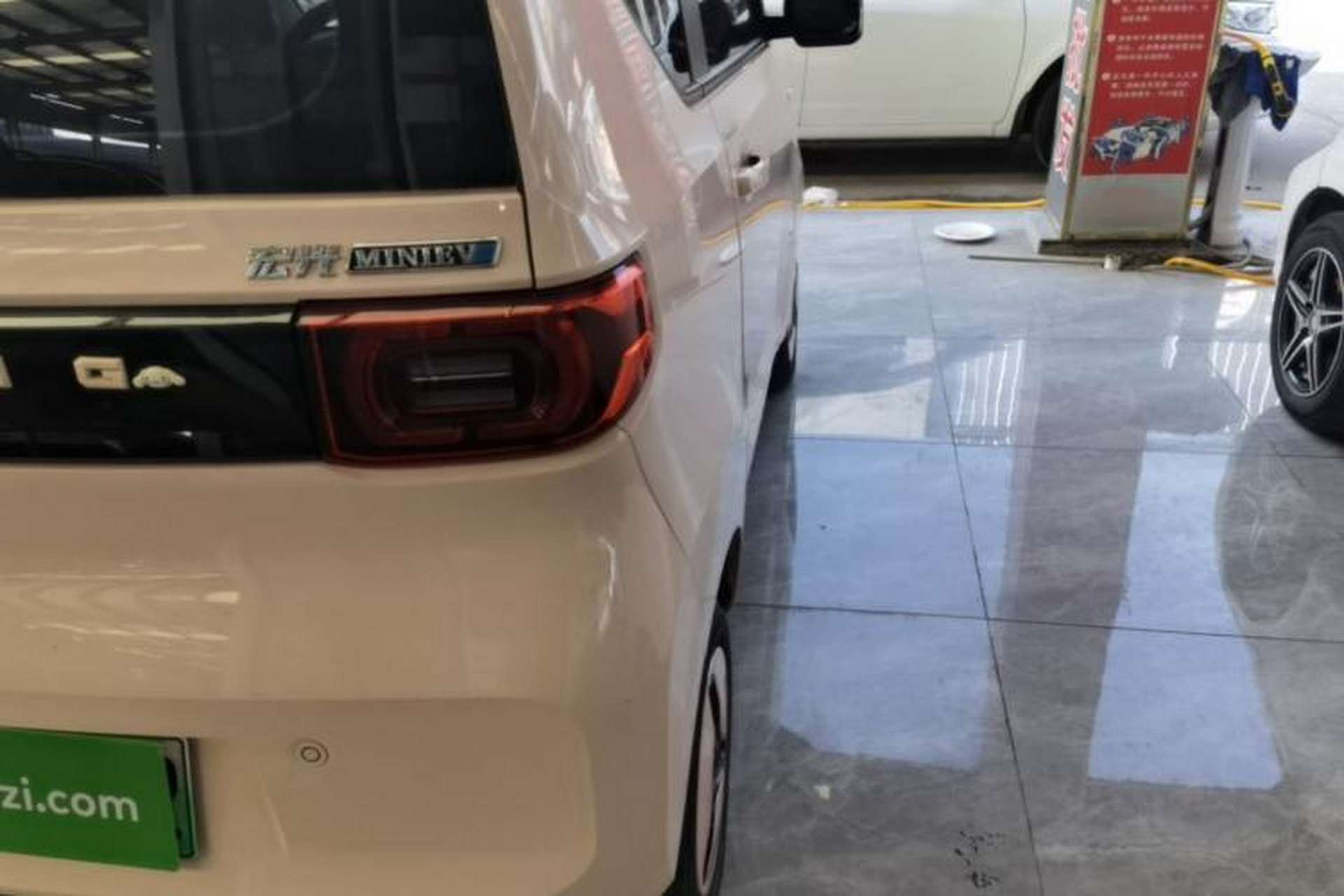 Used Wuling Hongguang MINIEV 2022 Macaron Premium Model – Lithium Iron Phosphate Exterior 3