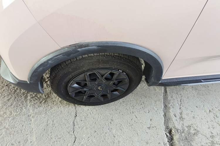 Used Wuling Hongguang MINIEV 2022 GAMEBOY 200km Play Edition with Lithium Iron Phosphate Exterior 4