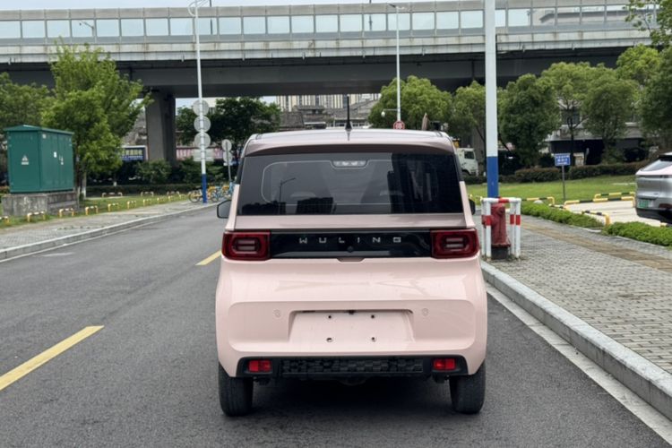 Used Wuling Hongguang MINIEV 2022 Macaron Premium Model – Lithium Iron Phosphate Exterior 4
