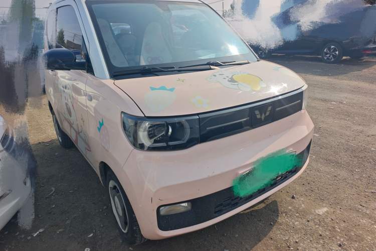 Used Wuling Hongguang MINIEV 2022 Macaron Premium Model – Lithium Ternary Battery Exterior 4