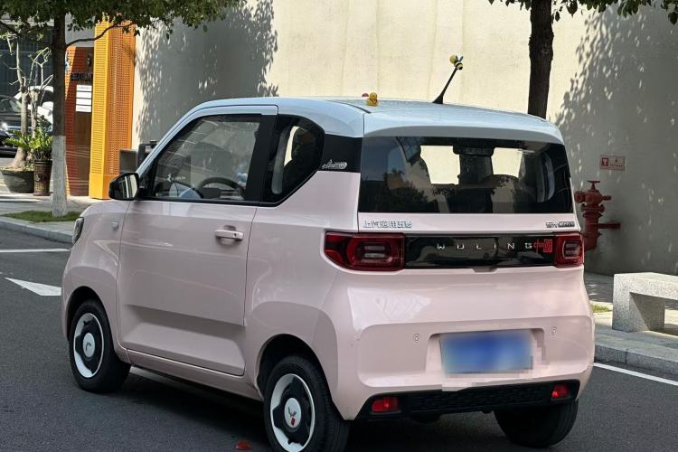 Used Wuling Hongguang MINIEV 2022 Macaron Premium Model – Lithium Iron Phosphate Exterior 4