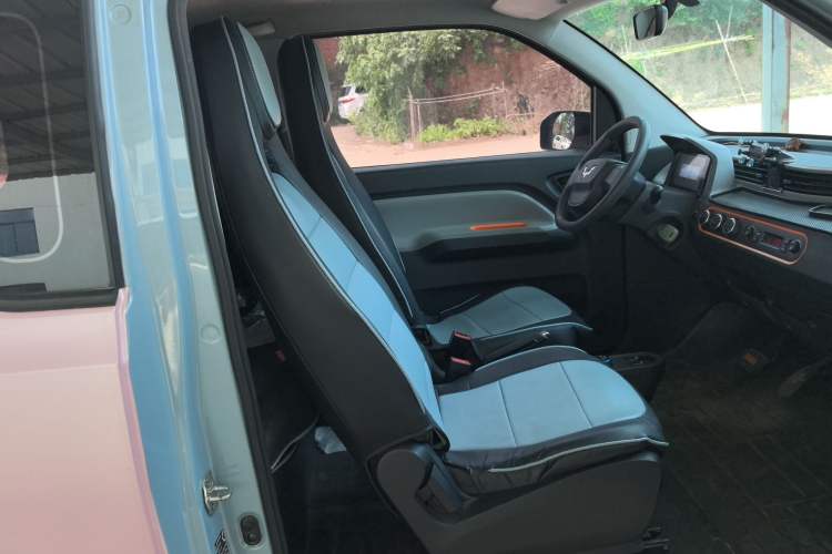 Used Wuling Hongguang MINIEV 2022 Easy Version Lithium Iron Phosphate Exterior 5