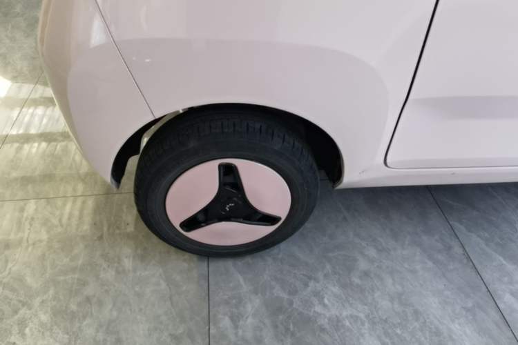 Used Wuling Hongguang MINIEV 2022 Macaron Premium Model – Lithium Iron Phosphate Exterior 5