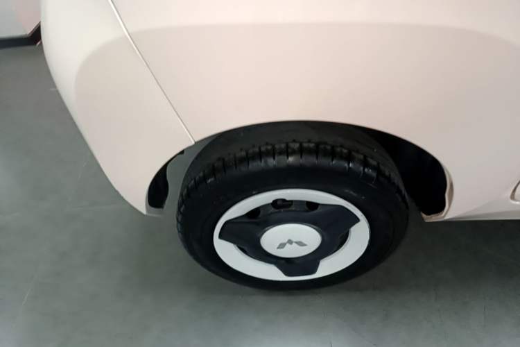 Used Wuling Hongguang MINIEV 2022 Macaron Fashion Model Lithium Iron Phosphate Exterior 5