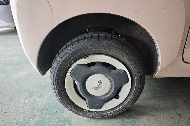 Used Wuling Hongguang MINIEV 2022 Macaron Fashion Model Lithium Iron Phosphate Exterior 5