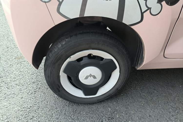 Used Wuling Hongguang MINIEV 2022 Macaron Premium Model – Lithium Ternary Battery Exterior 5
