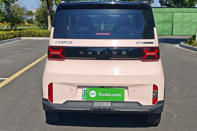 Used Wuling Hongguang MINIEV 2022 GAMEBOY 200km Play Edition with Lithium Iron Phosphate Exterior 5