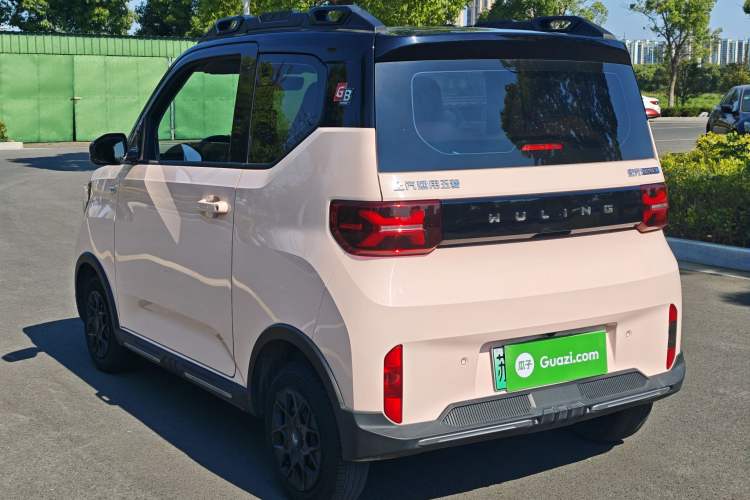 Used Wuling Hongguang MINIEV 2022 GAMEBOY 200km Play Edition with Lithium Iron Phosphate Exterior 6