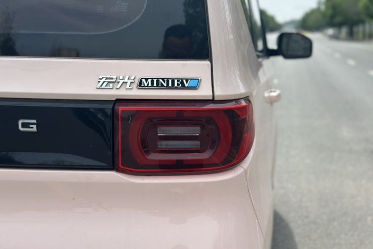 Used Wuling Hongguang MINIEV 2022 Macaron Premium Model – Lithium Iron Phosphate Exterior 7