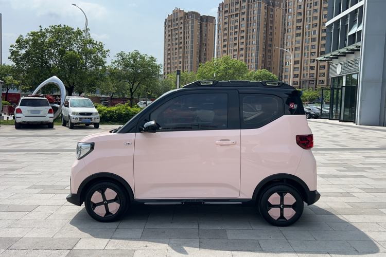 Used Wuling Hongguang MINIEV 2022 GAMEBOY 200km Gaming Edition with Lithium Iron Phosphate Exterior 7